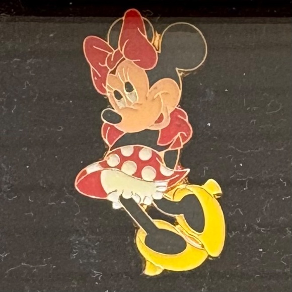 Rare Disneyland ‘99 6 Pin Framed Set - Picture 6 of 8